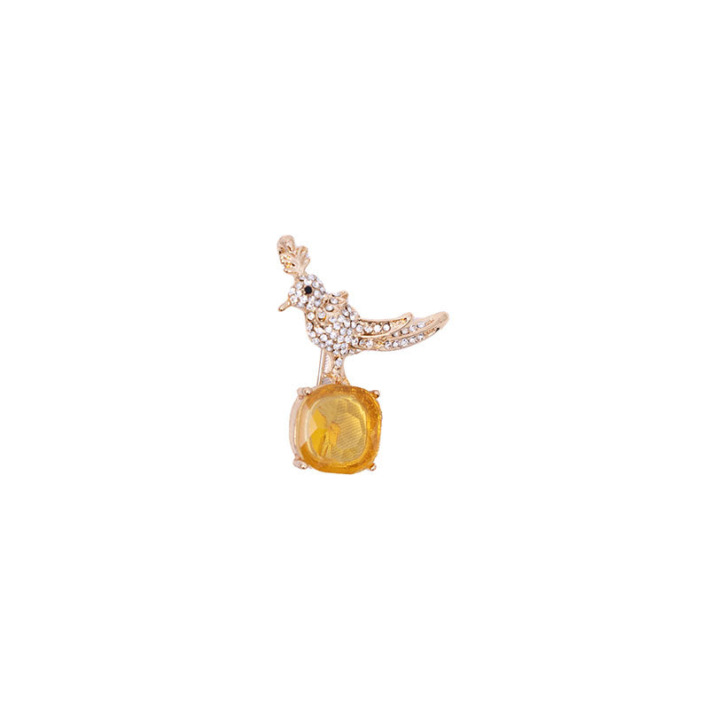 GOLDEN BIRD BROOCH
